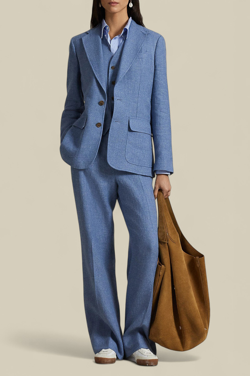 תמונת כל הלוק של ז'קט מחוייט